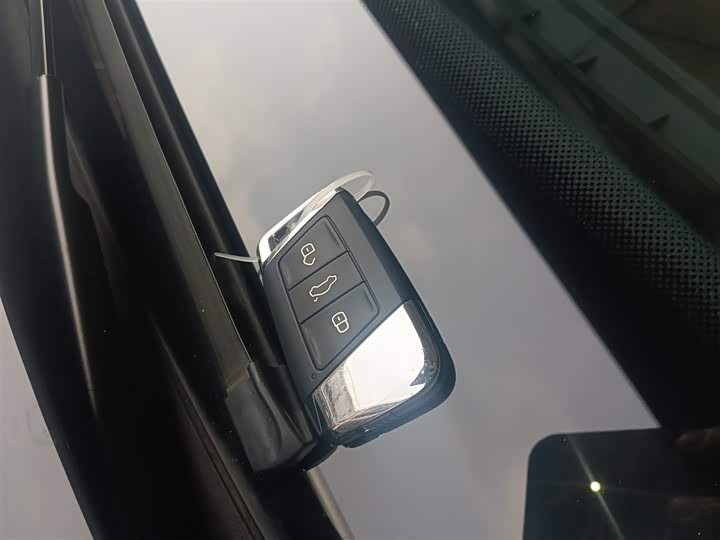 Фото 9 - Volkswagen Magotan