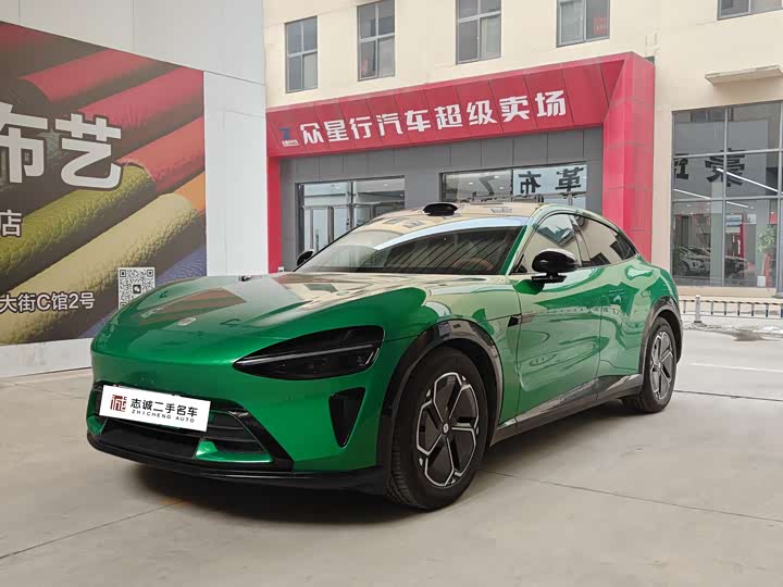 Фото 1 - Xiaomi YU7