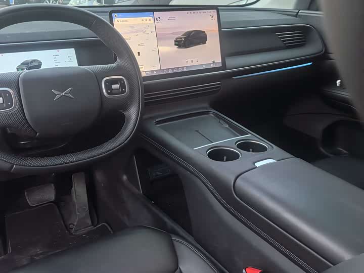 Фото 2 - XPeng G6