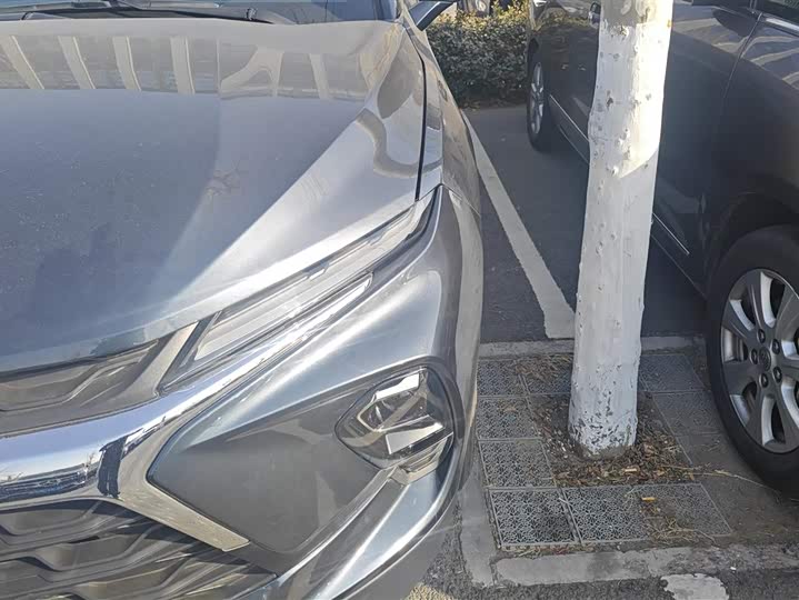 Фото 5 - Chevrolet Blazer