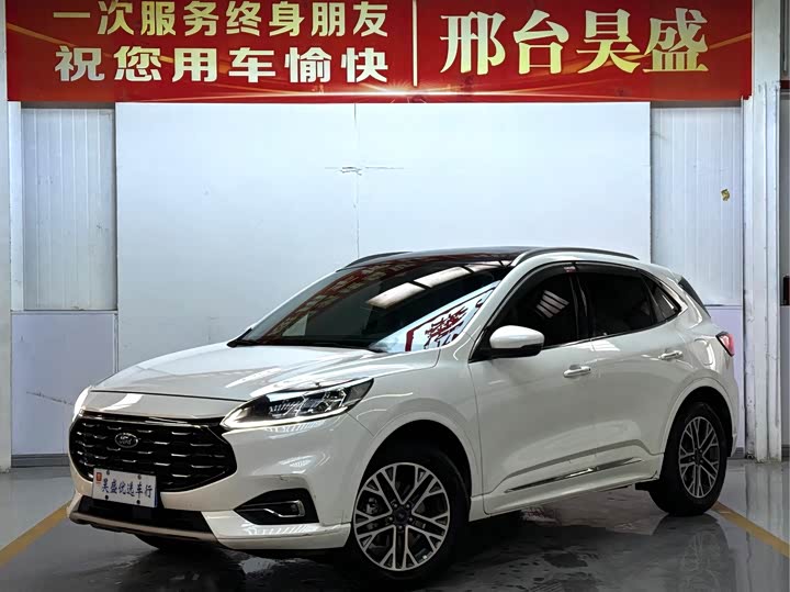 Фото 1 - Ford Escape