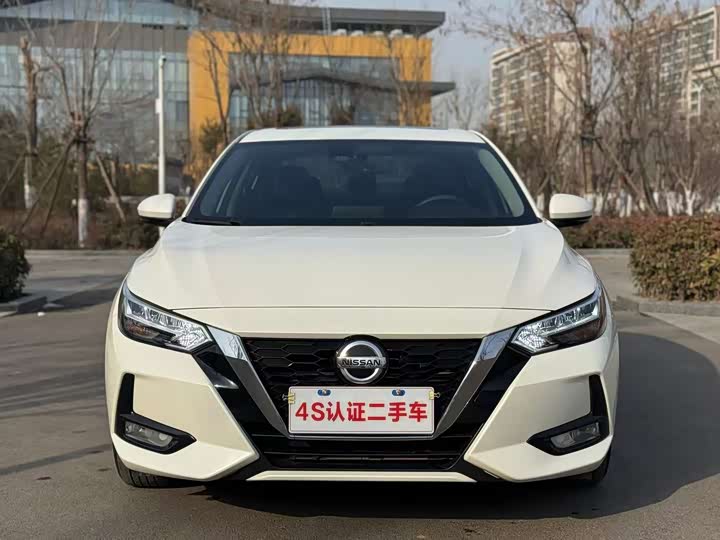 Фото 2 - Nissan Sylphy