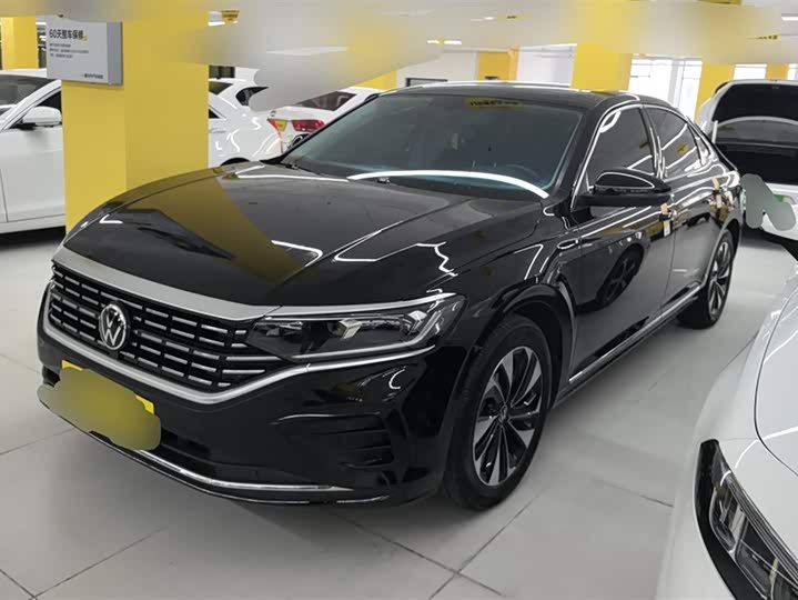 Фото 1 - Volkswagen Passat