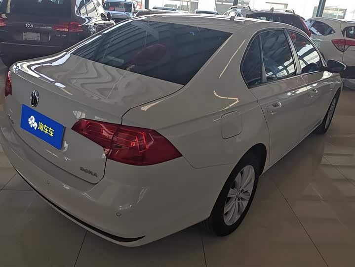 Фото 3 - Volkswagen Bora