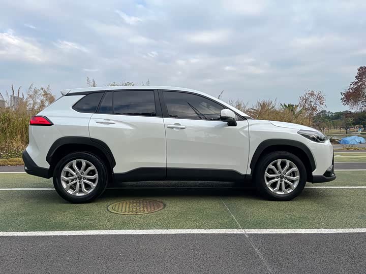 Фото 7 - Toyota Frontlander