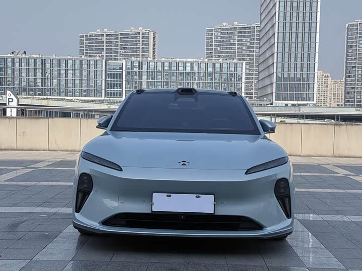 Фото 2 - Nio ET5