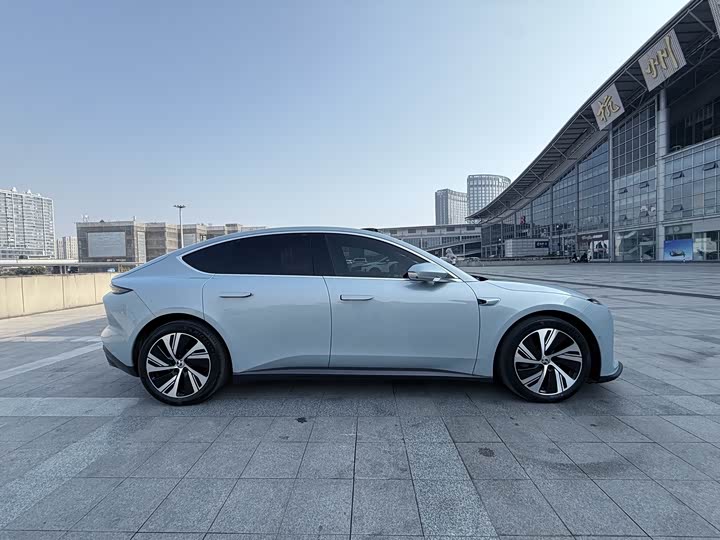 Фото 4 - Nio ET5