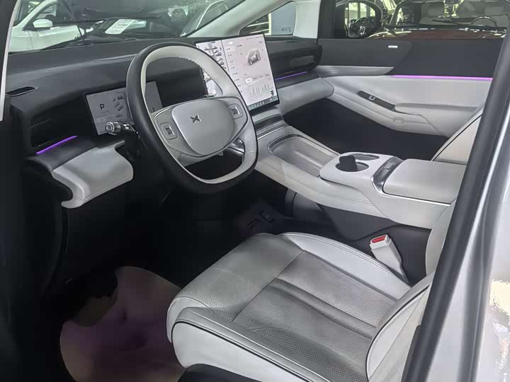 Фото 5 - XPeng X9