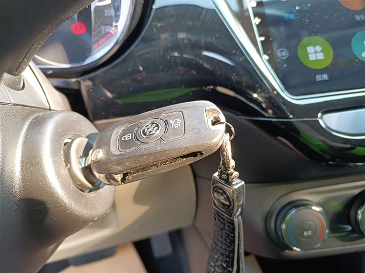 Фото 9 - Buick Excelle