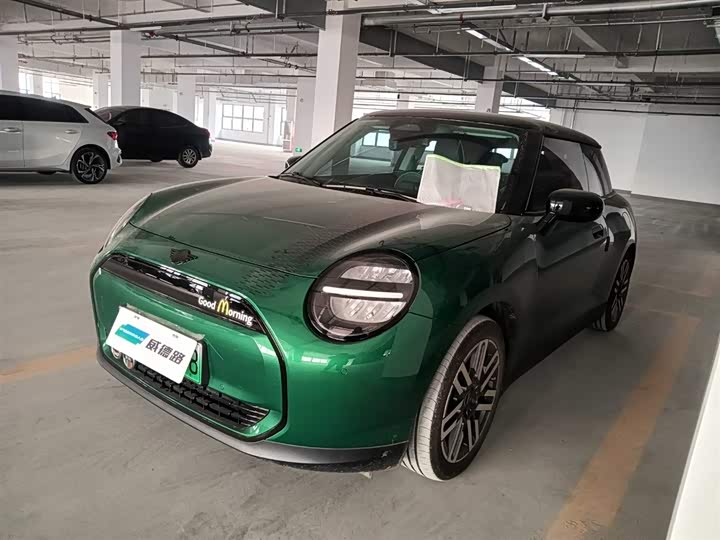 Фото 1 - Mini Cooper