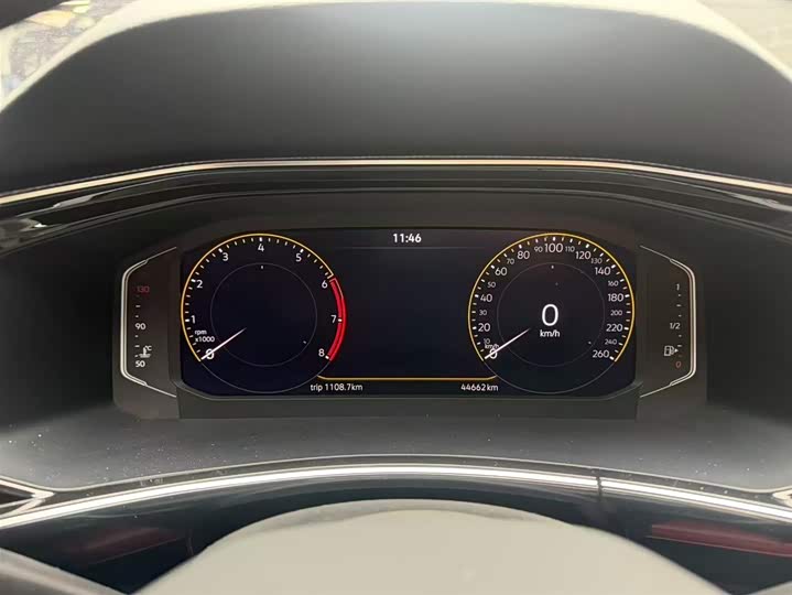 Фото 3 - Volkswagen Tayron X