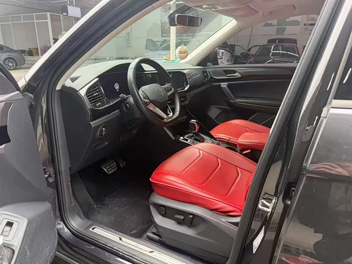 Фото 8 - Volkswagen Tayron X