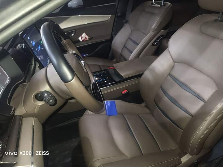 Фото 8 - BYD Han