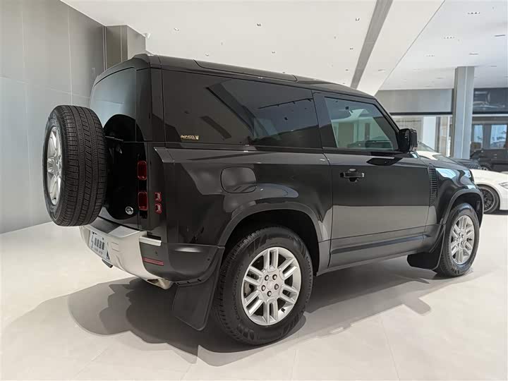 Фото 4 - Land Rover Defender