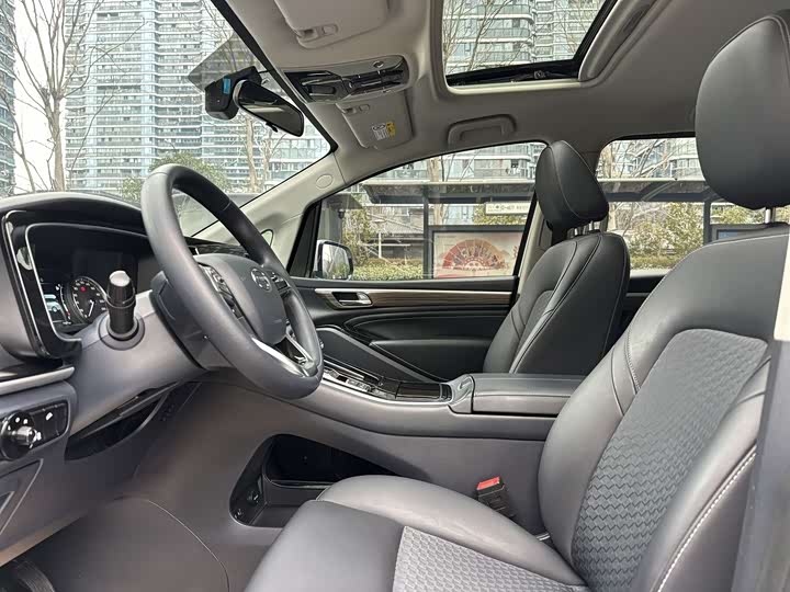 Фото 9 - GAC Trumpchi M8