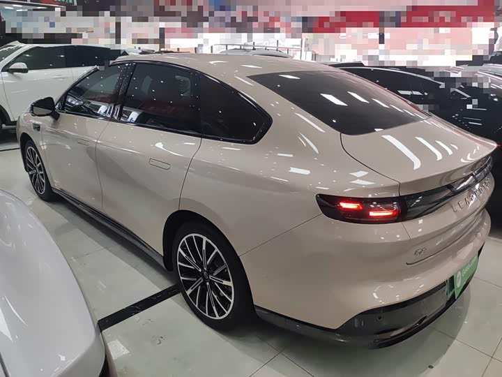 Фото 5 - Leapmotor B01