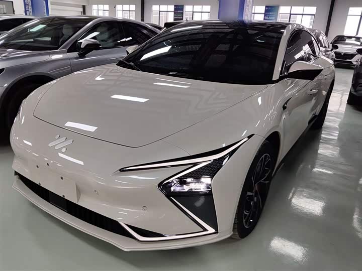 Фото 1 - IM motors L7