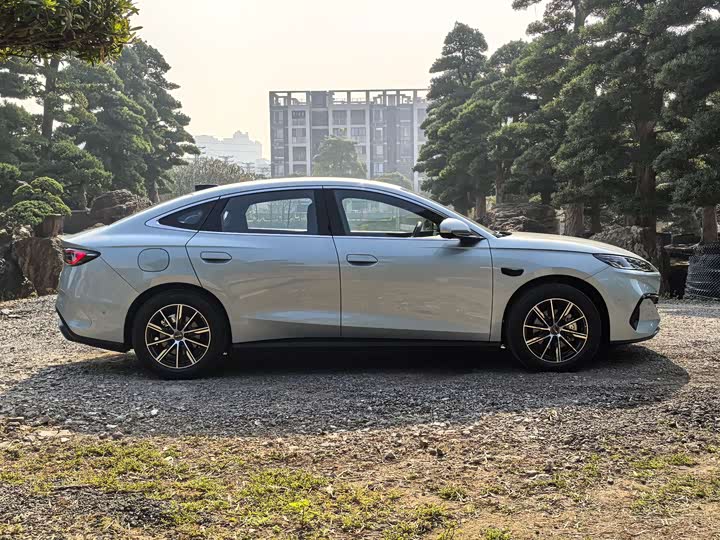 Фото 7 - BYD Seal 06 Hybrid/EV