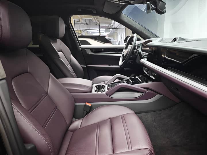 Фото 7 - Porsche Cayenne