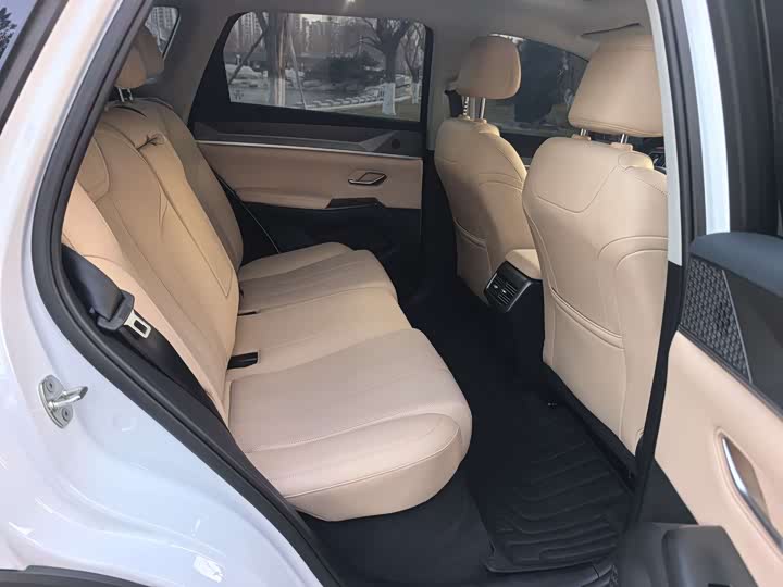 Фото 8 - BYD Song Pro Hybrid