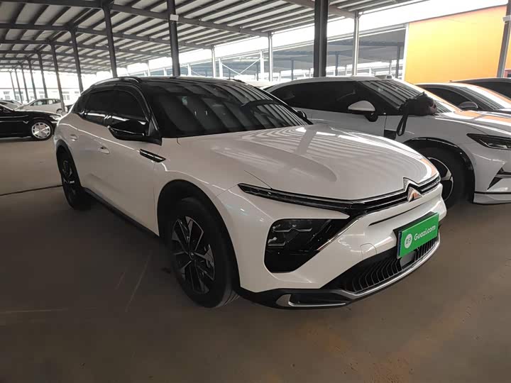 Фото 4 - Citroen C5 X