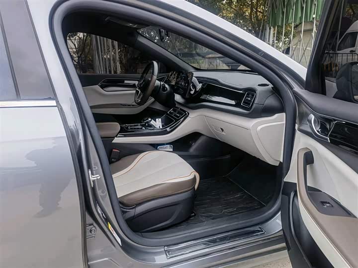 Фото 8 - BYD Qin Plus