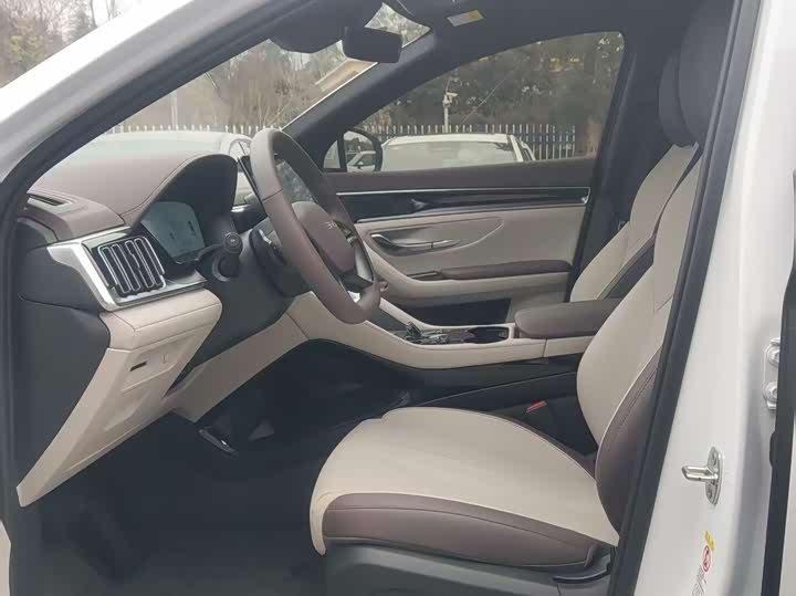 Фото 7 - BYD Song Plus Hybrid/EV