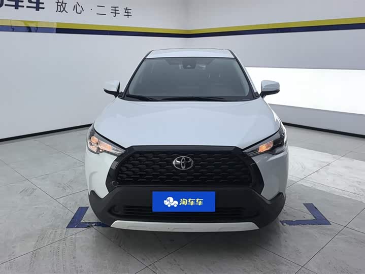 Фото 2 - Toyota Corolla Cross