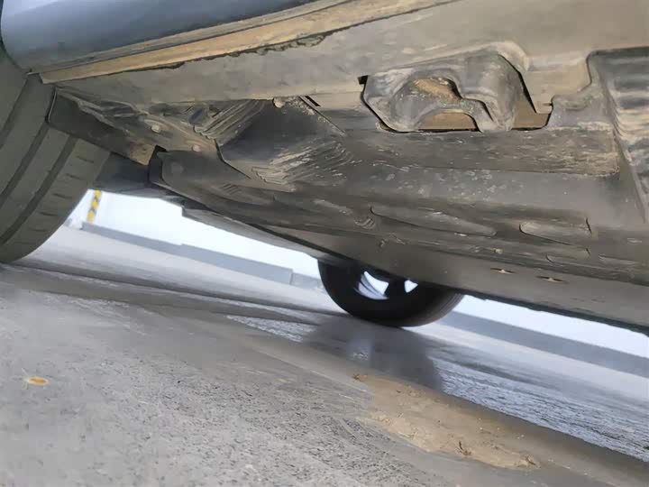 Фото 4 - Mercedes-Benz EQB