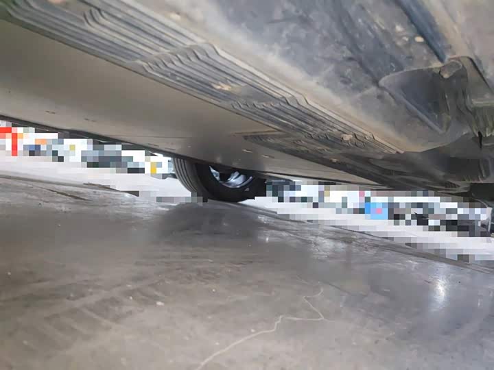 Фото 6 - Mercedes-Benz EQB