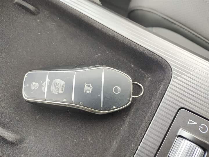 Фото 9 - BYD Song L DM-i Hybrid