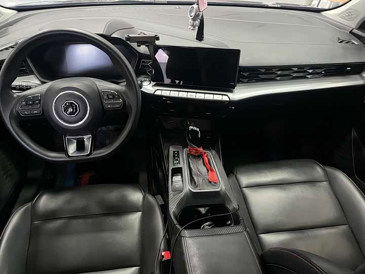 Фото 8 - MG Motor 5