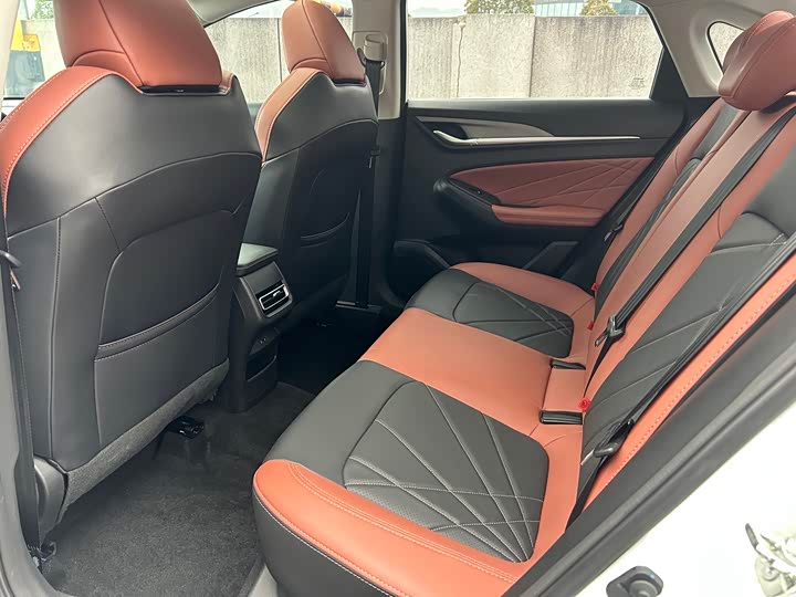 Фото 5 - Changan Eado Plus