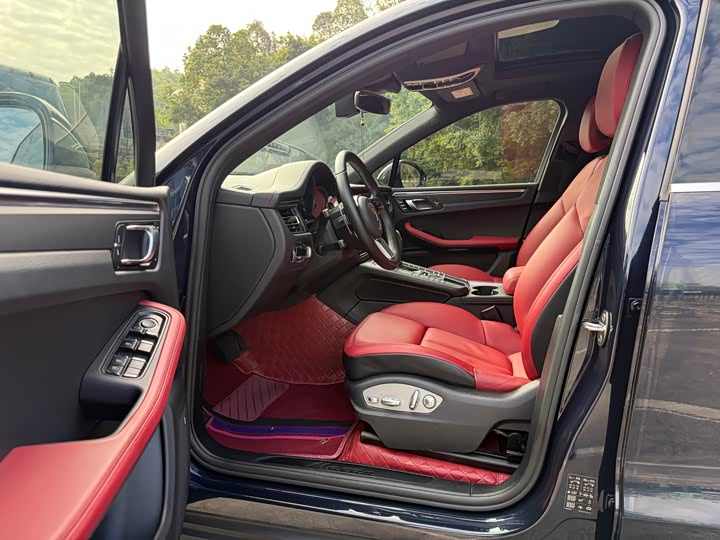 Фото 4 - Porsche Macan