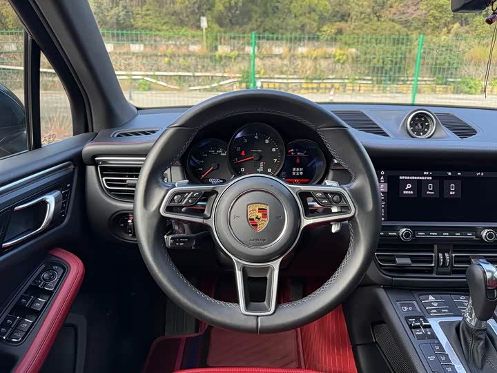 Фото 7 - Porsche Macan