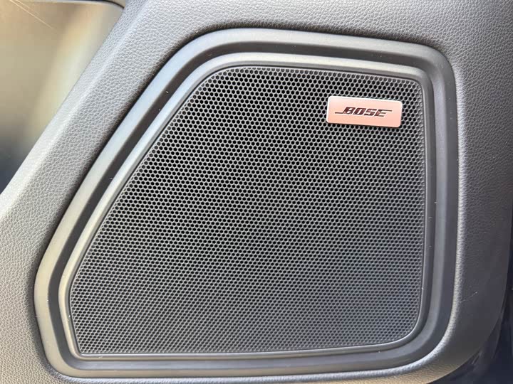 Фото 9 - Porsche Macan