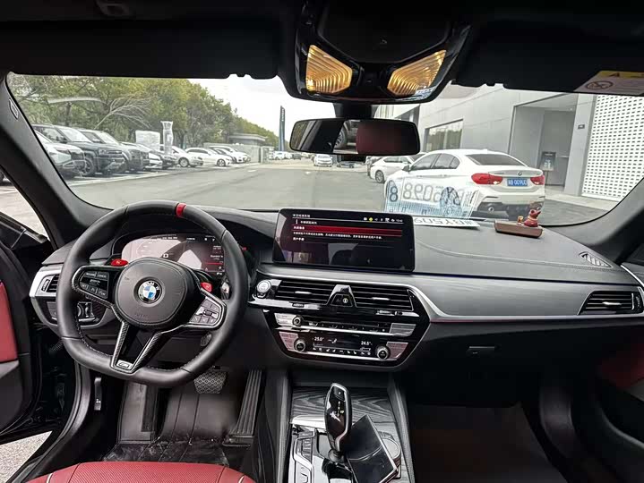 Фото 5 - BMW 5 Series