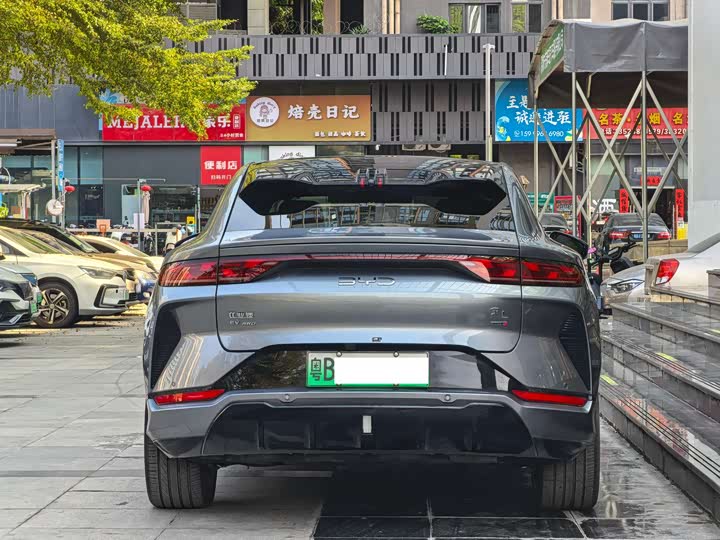 Фото 4 - BYD Song L