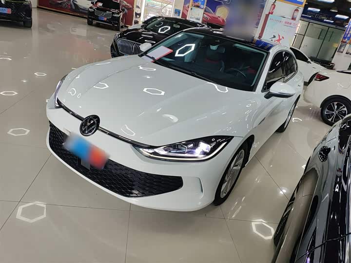 Фото 1 - Volkswagen Lamando L