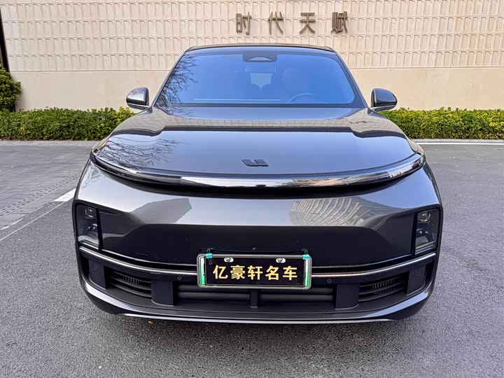 Фото 2 - LiXiang L8