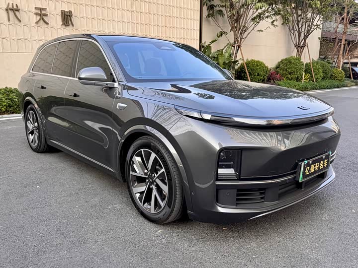 Фото 3 - LiXiang L8