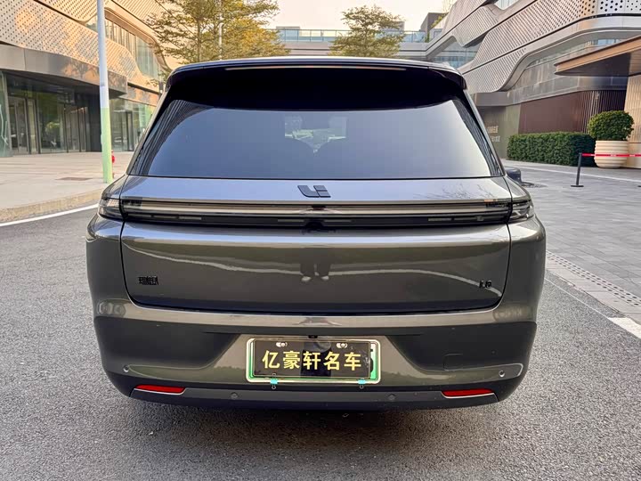 Фото 5 - LiXiang L8