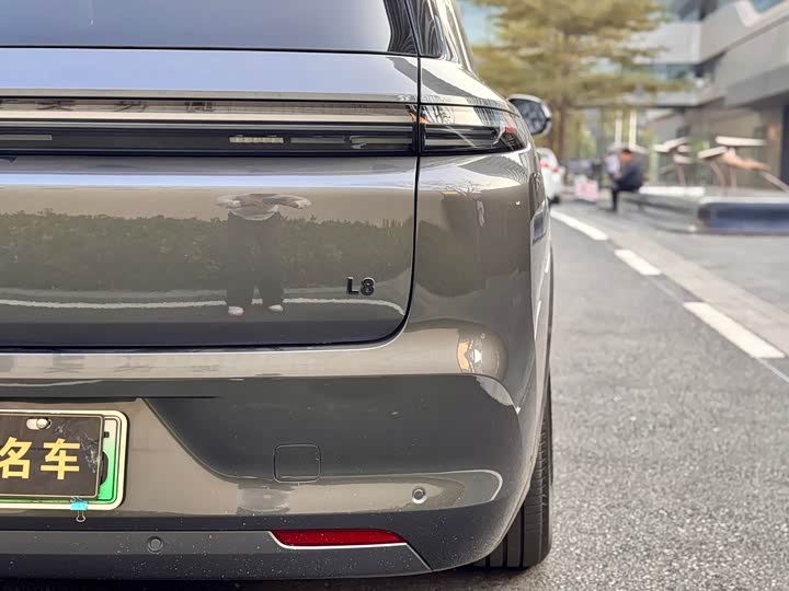 Фото 8 - LiXiang L8