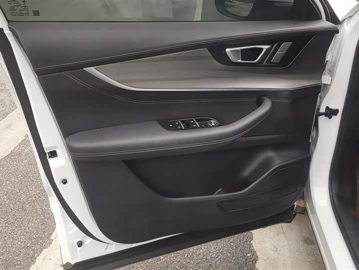 Фото 7 - Chery Tiggo 8 Plus