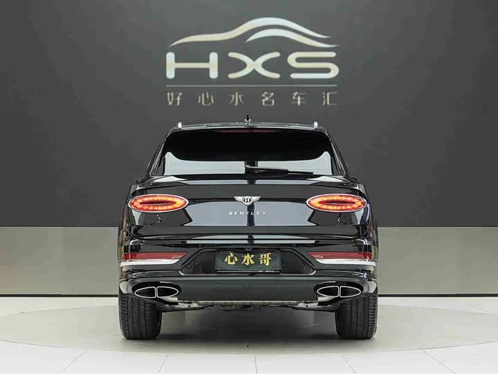 Фото 5 - Bentley Bentayga