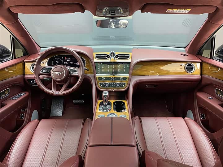 Фото 6 - Bentley Bentayga