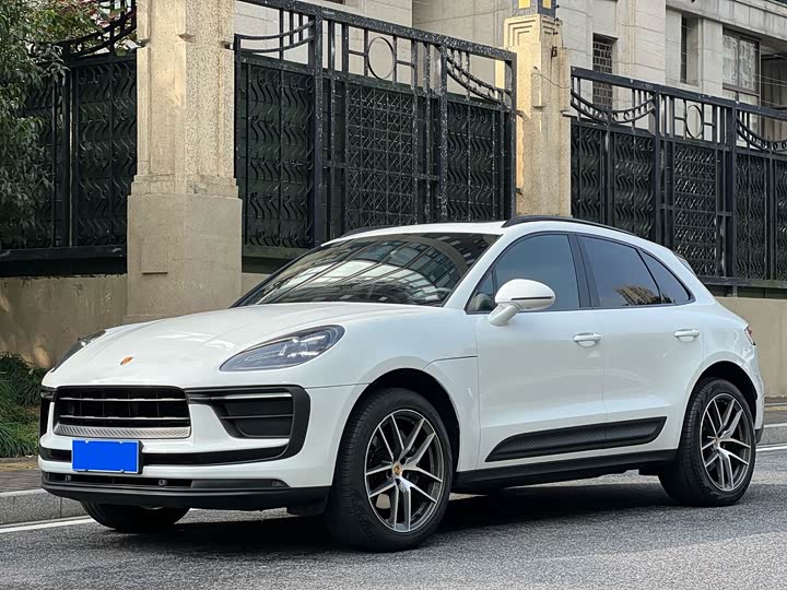 Фото 1 - Porsche Macan