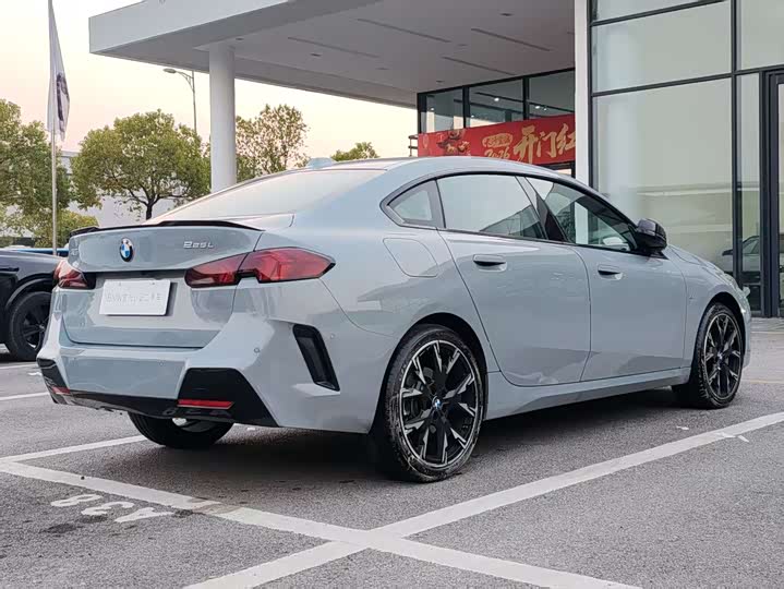 Фото 6 - BMW 2 Series