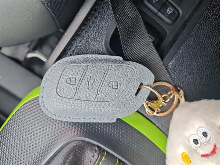 Фото 9 - Roewe Clever