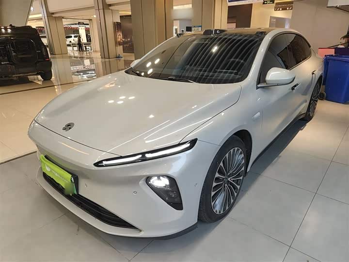 Фото 2 - Nio ET7